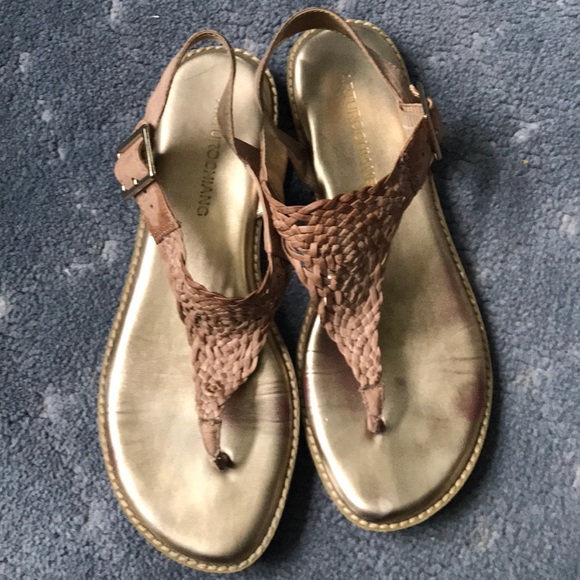 arturo chiang sandals